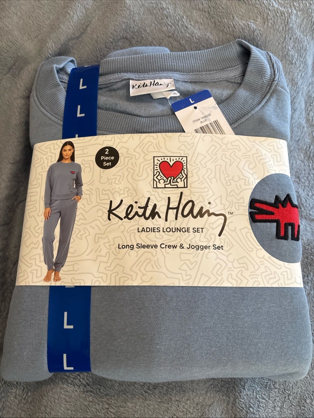 Keith Haring Women’s Jogger Lounge set. Long sleeve crew neck w/embroidered art.